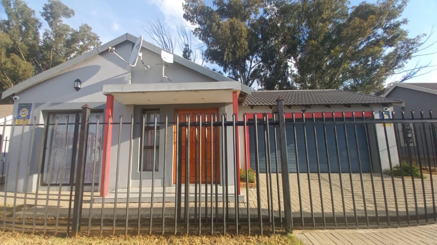 3 Bedroom Property for Sale in Bloemspruit Free State